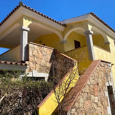 Casa Borgo Straulas * San Teodoro (Sardinia)
